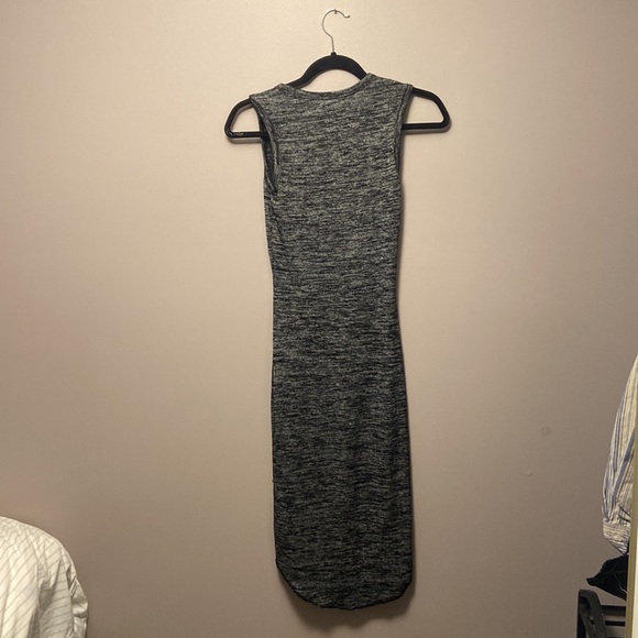 Heathered Grey Aritzia Dress - Picture 4 of 4